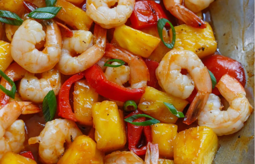 Sweet and Spicy Pineapple Shrimp Stir Fry