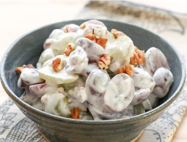 The BEST Grape Salad