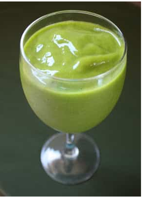 Mango, Banana and Spinach Smoothie