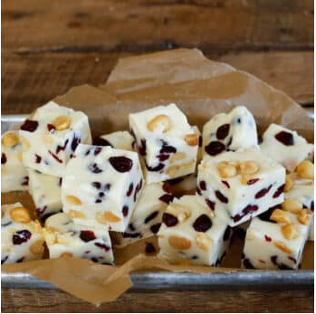 Cranberry Macadamia Nut Fudge