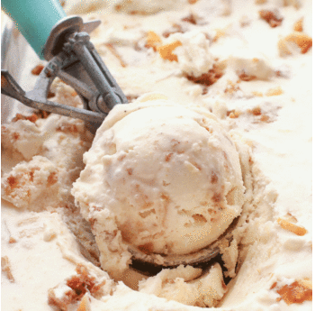 Apple Crisp Ice Cream