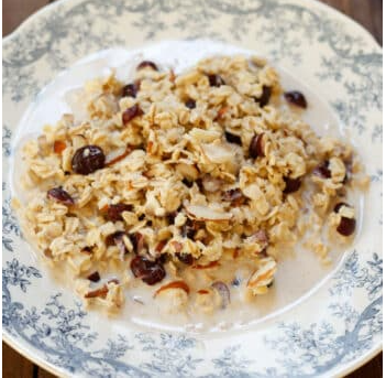 Slow Cooker Cranberry Almond Oatmeal